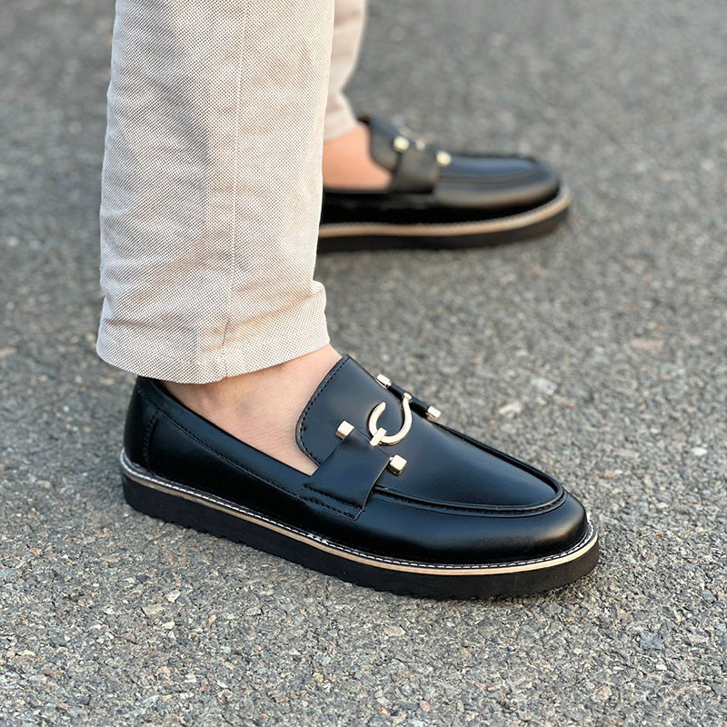 Handmade Fin Black loafers